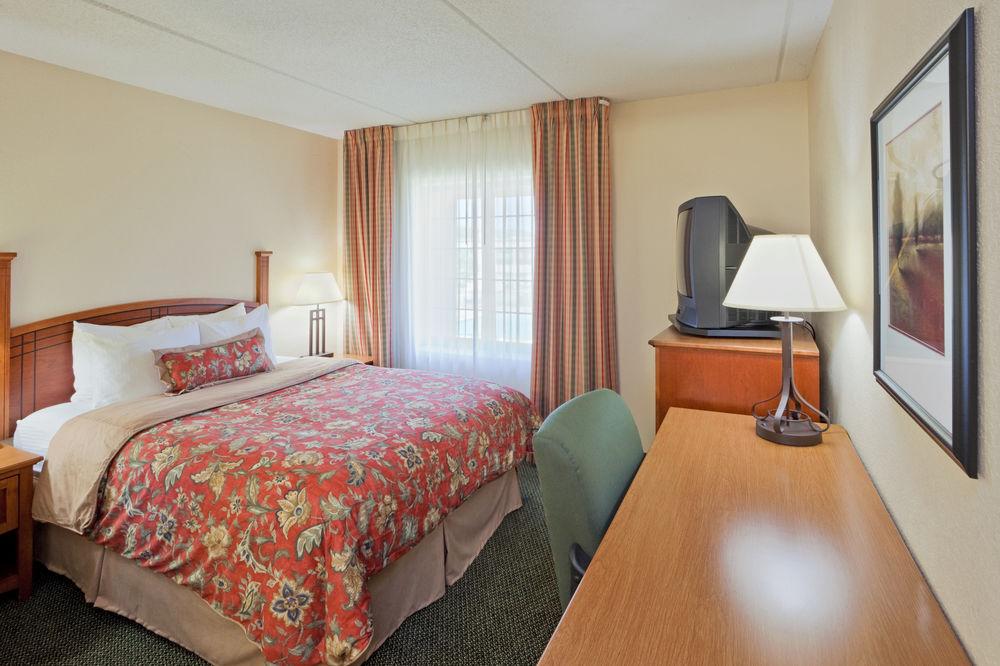 Staybridge Suites Wilmington-Newark By Ihg Екстер'єр фото